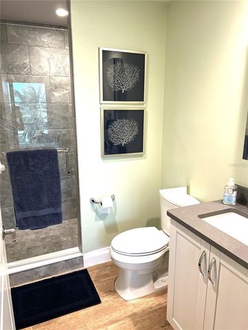 800 COLLANY ROAD 303, St Petersburg, FL 33715