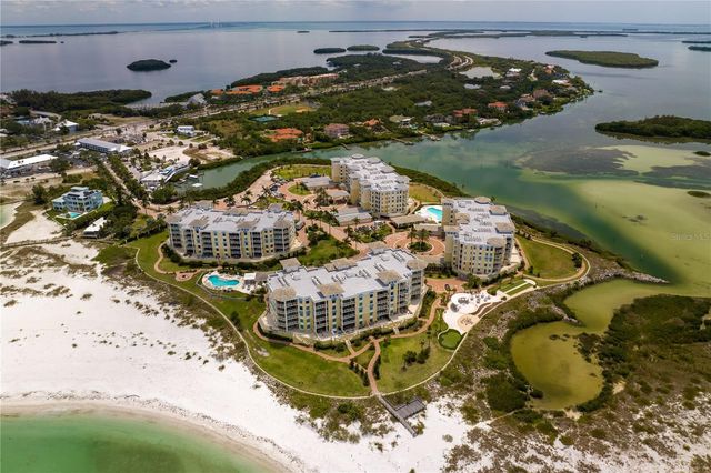 800 COLLANY ROAD 303, St Petersburg, FL 33715