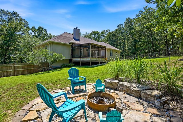 175 Trails Head Road, Highlandville, MO 65669