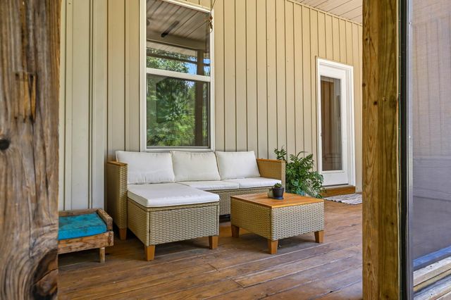 175 Trails Head Road, Highlandville, MO 65669