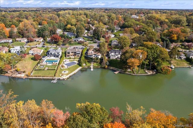 34 Lakeshore Drive, Eastchester, NY 10709