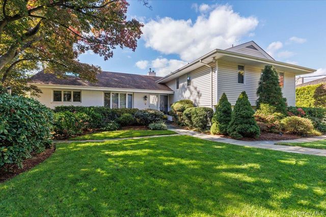 34 Lakeshore Drive, Eastchester, NY 10709