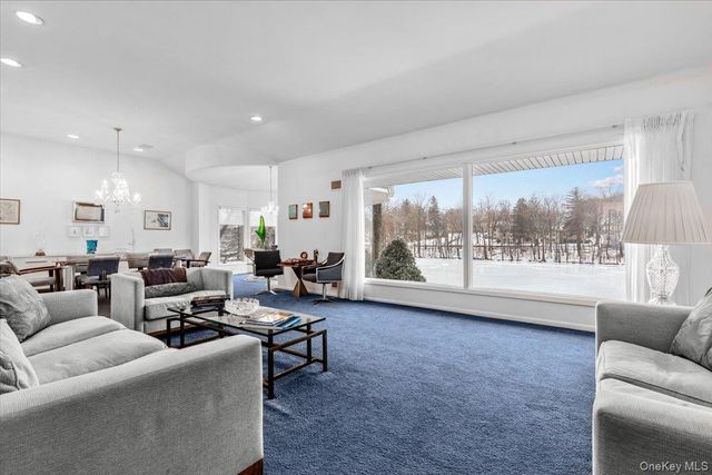 34 Lakeshore Drive, Eastchester, NY 10709