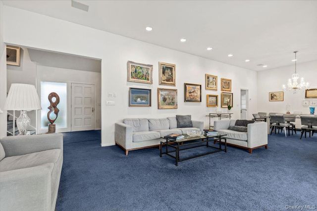 34 Lakeshore Drive, Eastchester, NY 10709