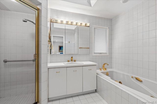 34 Lakeshore Drive, Eastchester, NY 10709