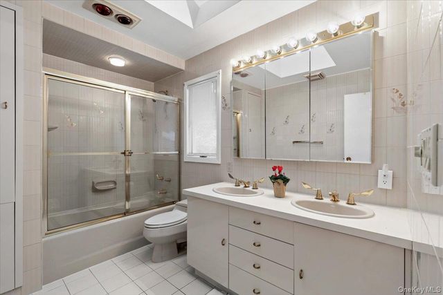 34 Lakeshore Drive, Eastchester, NY 10709