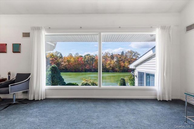 34 Lakeshore Drive, Eastchester, NY 10709