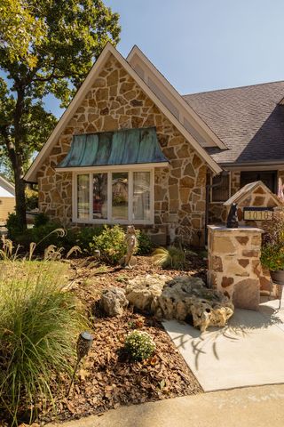 1010 N Faulkner Place, Claremore, OK 74017