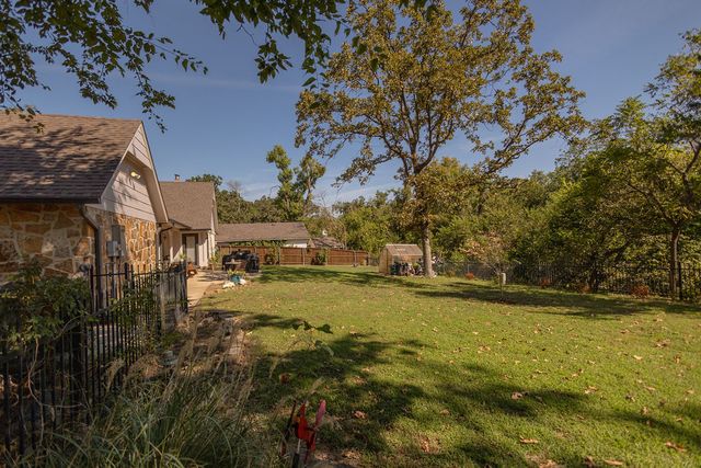 1010 N Faulkner Place, Claremore, OK 74017