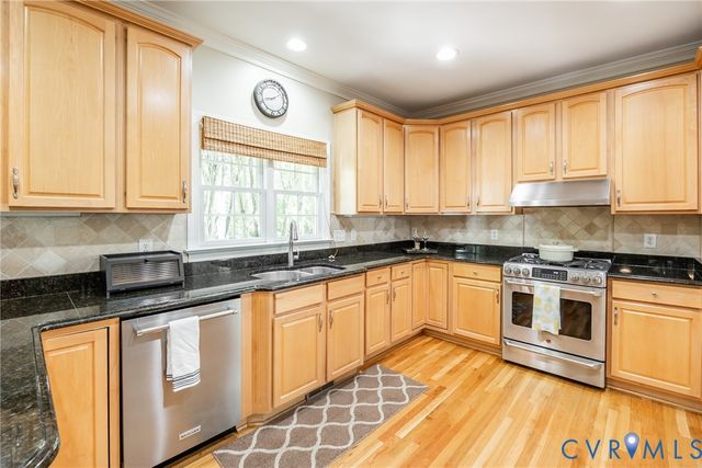 5541 Summer Creek Way, Glen Allen, VA 23059