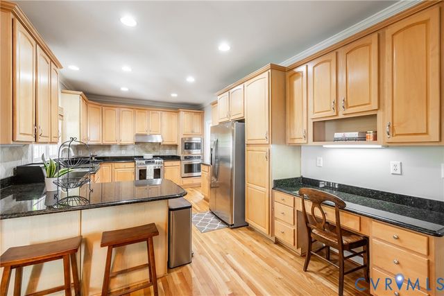 5541 Summer Creek Way, Glen Allen, VA 23059