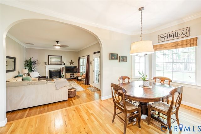 5541 Summer Creek Way, Glen Allen, VA 23059