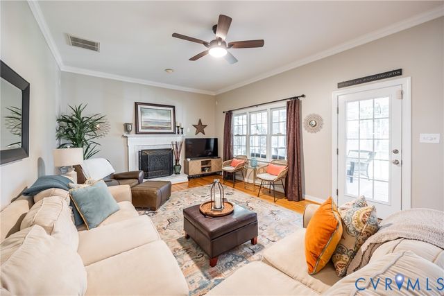5541 Summer Creek Way, Glen Allen, VA 23059