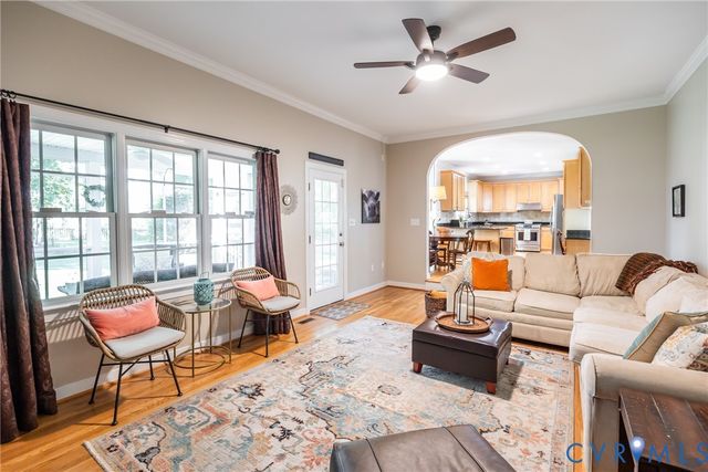 5541 Summer Creek Way, Glen Allen, VA 23059