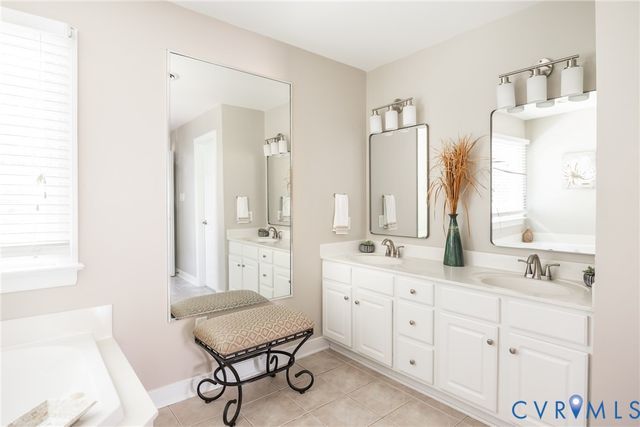 5541 Summer Creek Way, Glen Allen, VA 23059