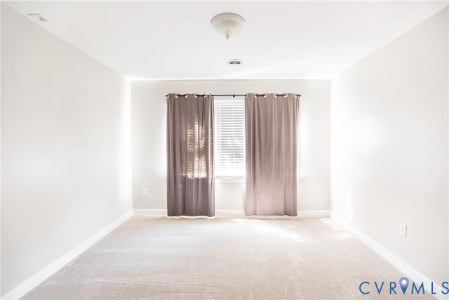 5541 Summer Creek Way, Glen Allen, VA 23059