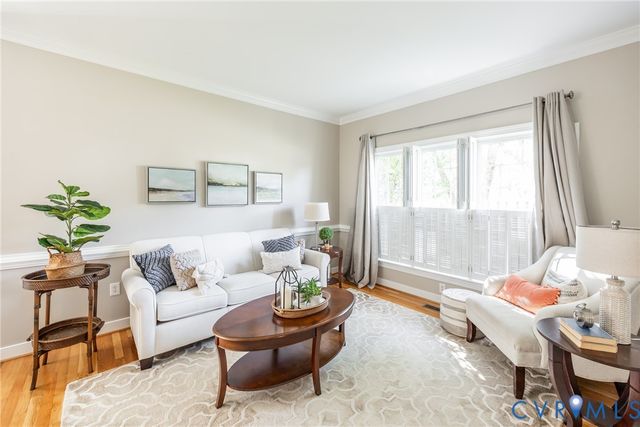 5541 Summer Creek Way, Glen Allen, VA 23059