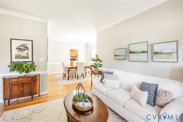 5541 Summer Creek Way, Glen Allen, VA 23059