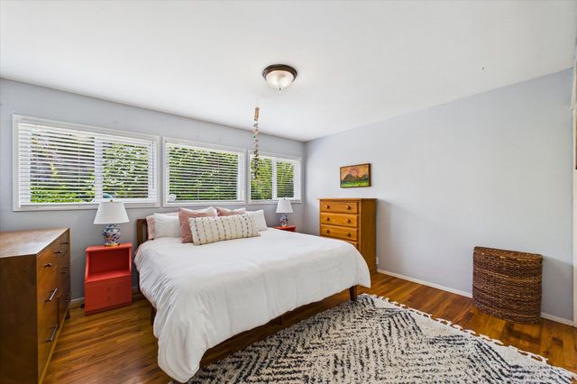 3236 J Street, Eureka, CA 95503