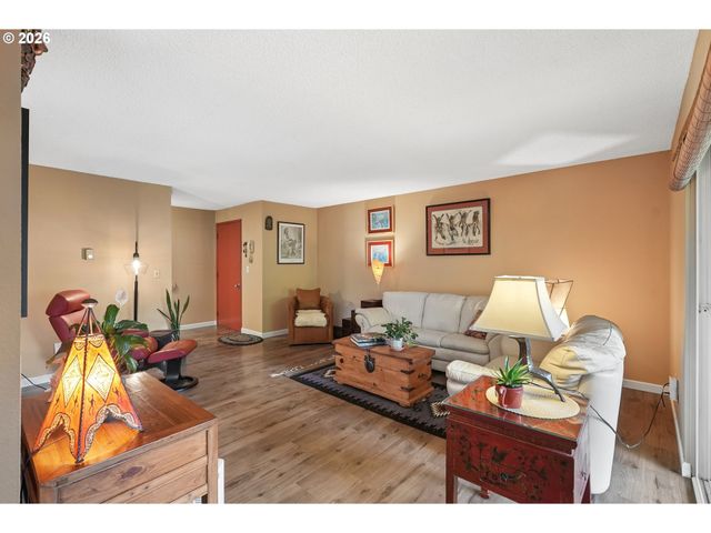 9630 Sw MARJORIE Ln, Beaverton, OR 97008