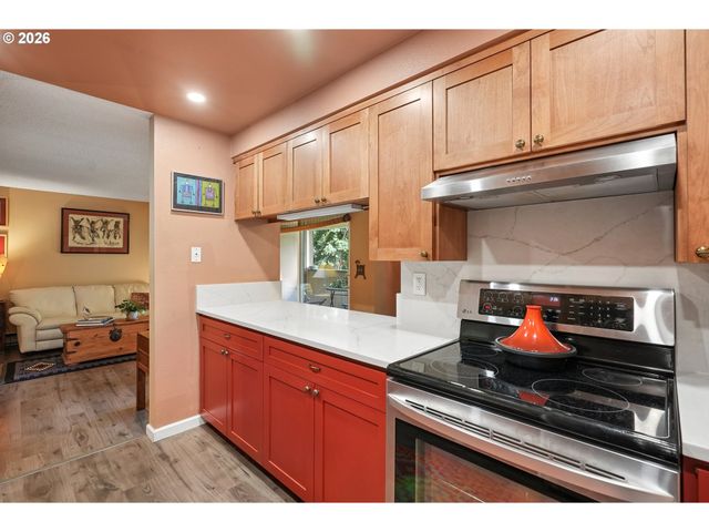 9630 Sw MARJORIE Ln, Beaverton, OR 97008
