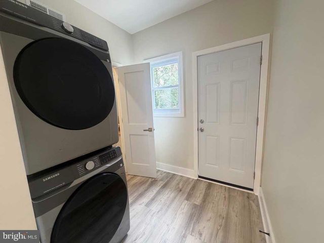 6028 CEDAR AVE, Philadelphia, PA 19143