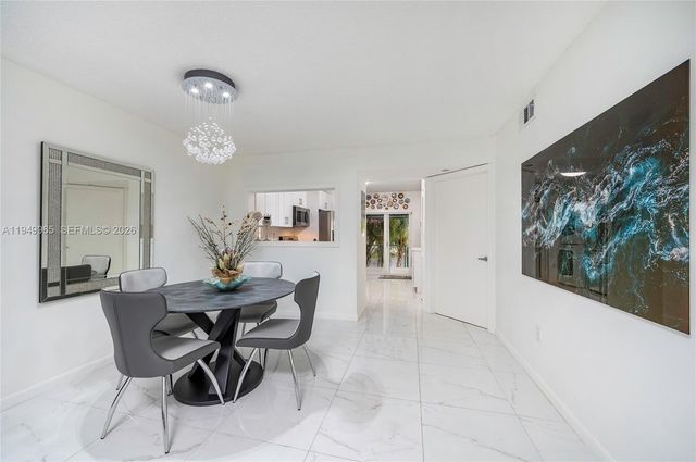 6445 SW 130th Pl 603, Miami, FL 33183