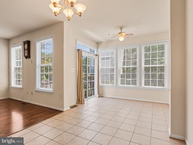 2433 OGDEN SQ, Gambrills, MD 21054