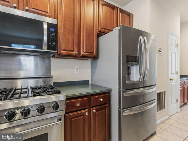 2433 OGDEN SQ, Gambrills, MD 21054