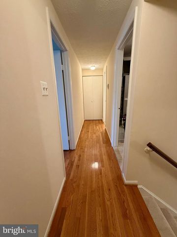 407 PALMTREE DR, Gaithersburg, MD 20878