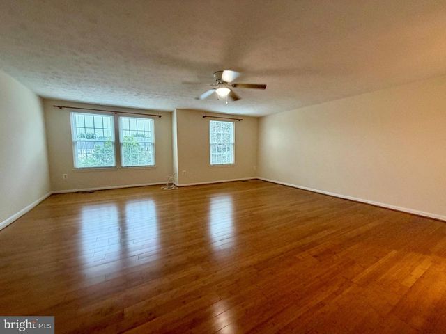 407 PALMTREE DR, Gaithersburg, MD 20878