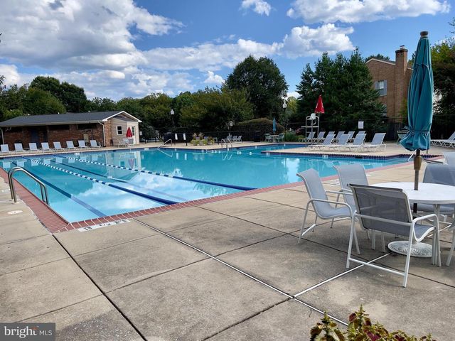 407 PALMTREE DR, Gaithersburg, MD 20878
