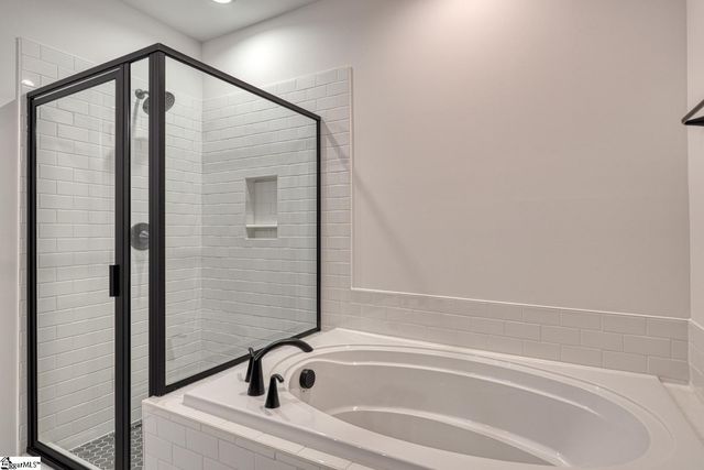 763 Enoree River Place, Greer, SC 29651