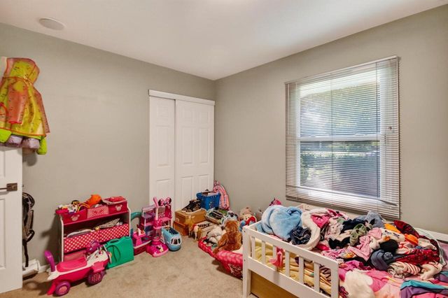 4740 W Donges LANE, Brown Deer, WI 53223