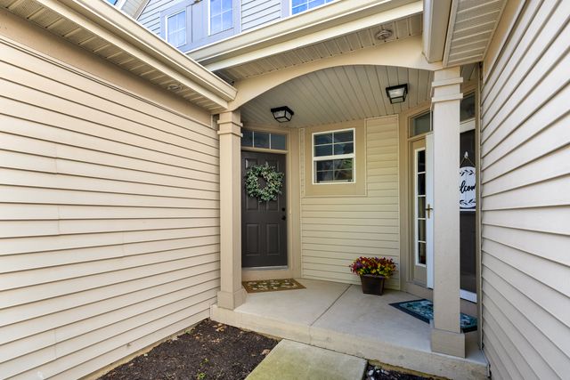 262 St Josephs Way 262, Yorkville, IL 60560