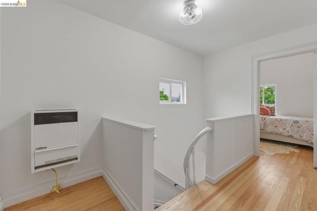 1558 8Th St, Oakland, CA 94607
