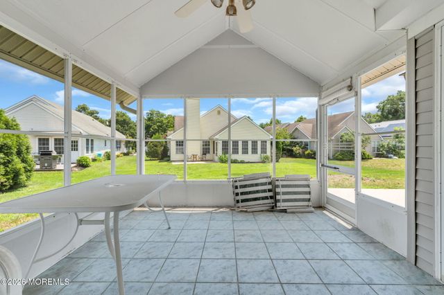 5 Round Valley Lane, Lakewood, NJ 08701