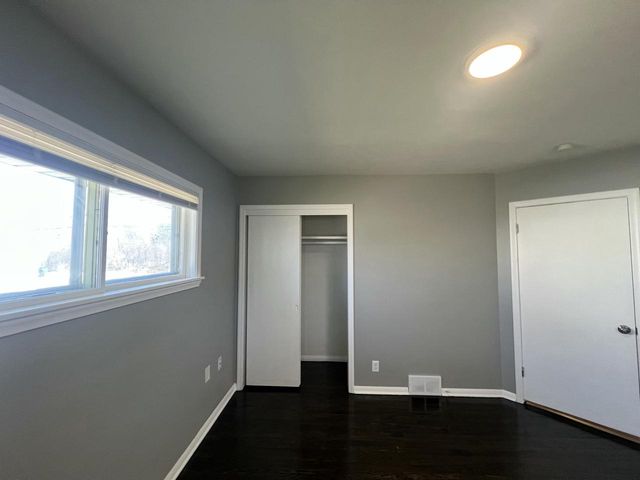 6827 N 44th STREET, Milwaukee, WI 53223