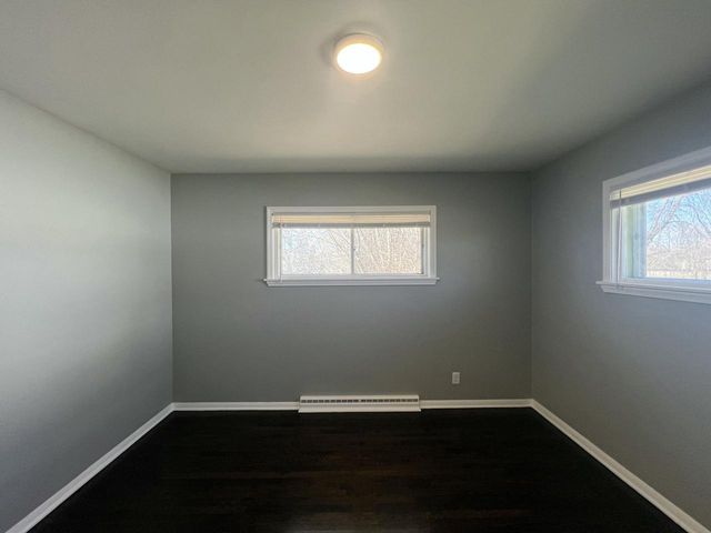 6827 N 44th STREET, Milwaukee, WI 53223