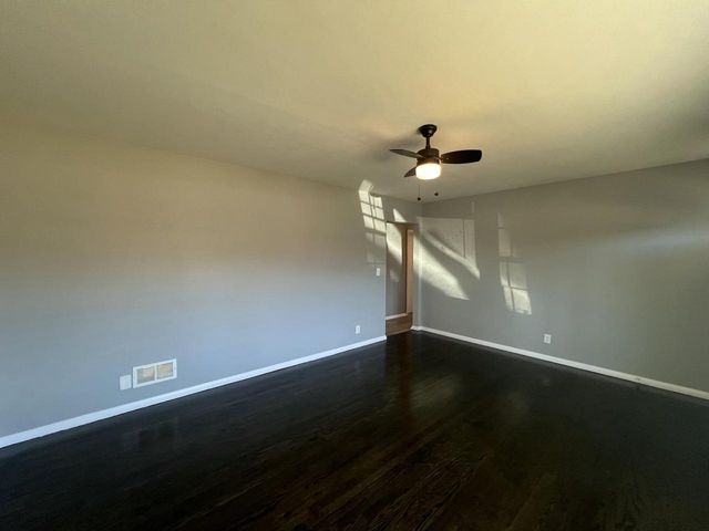 6827 N 44th STREET, Milwaukee, WI 53223