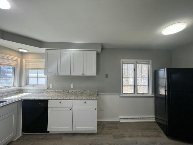 6827 N 44th STREET, Milwaukee, WI 53223