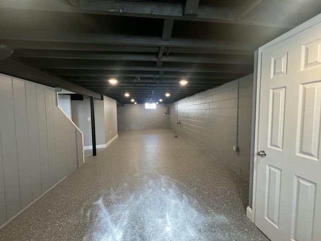 6827 N 44th STREET, Milwaukee, WI 53223