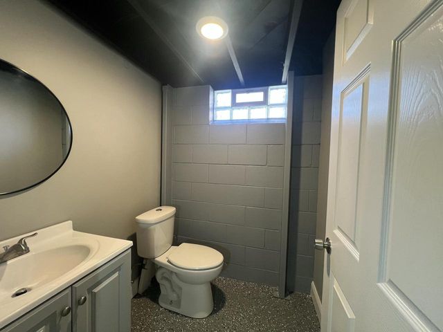 6827 N 44th STREET, Milwaukee, WI 53223