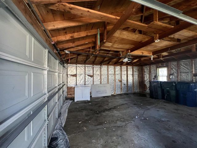 6827 N 44th STREET, Milwaukee, WI 53223