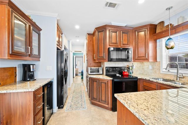 2451 CITRUS TREE ROAD, Clermont, FL 34714