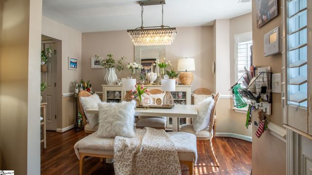 623 Fairview Lake Way, Simpsonville, SC 29680