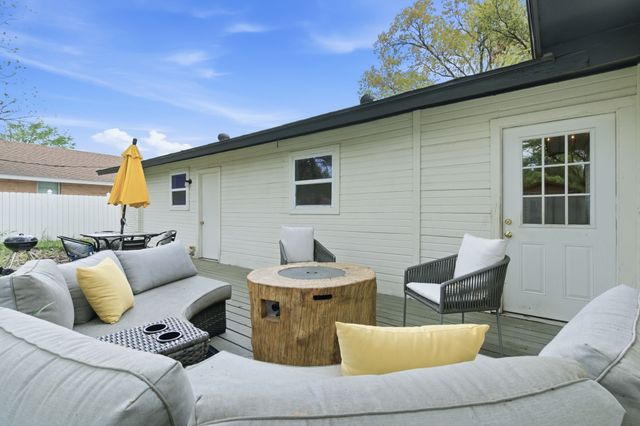 1920 Canterbury Street, Irving, TX 75062