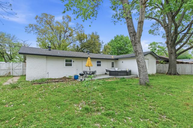 1920 Canterbury Street, Irving, TX 75062