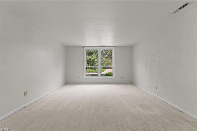 5252 Club Head RD, Virginia Beach, VA 23455