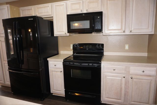 1408 Sydney Street, Searcy, AR 72143